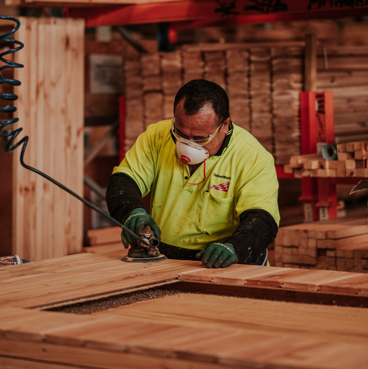 Western Red Cedar vs Pine
